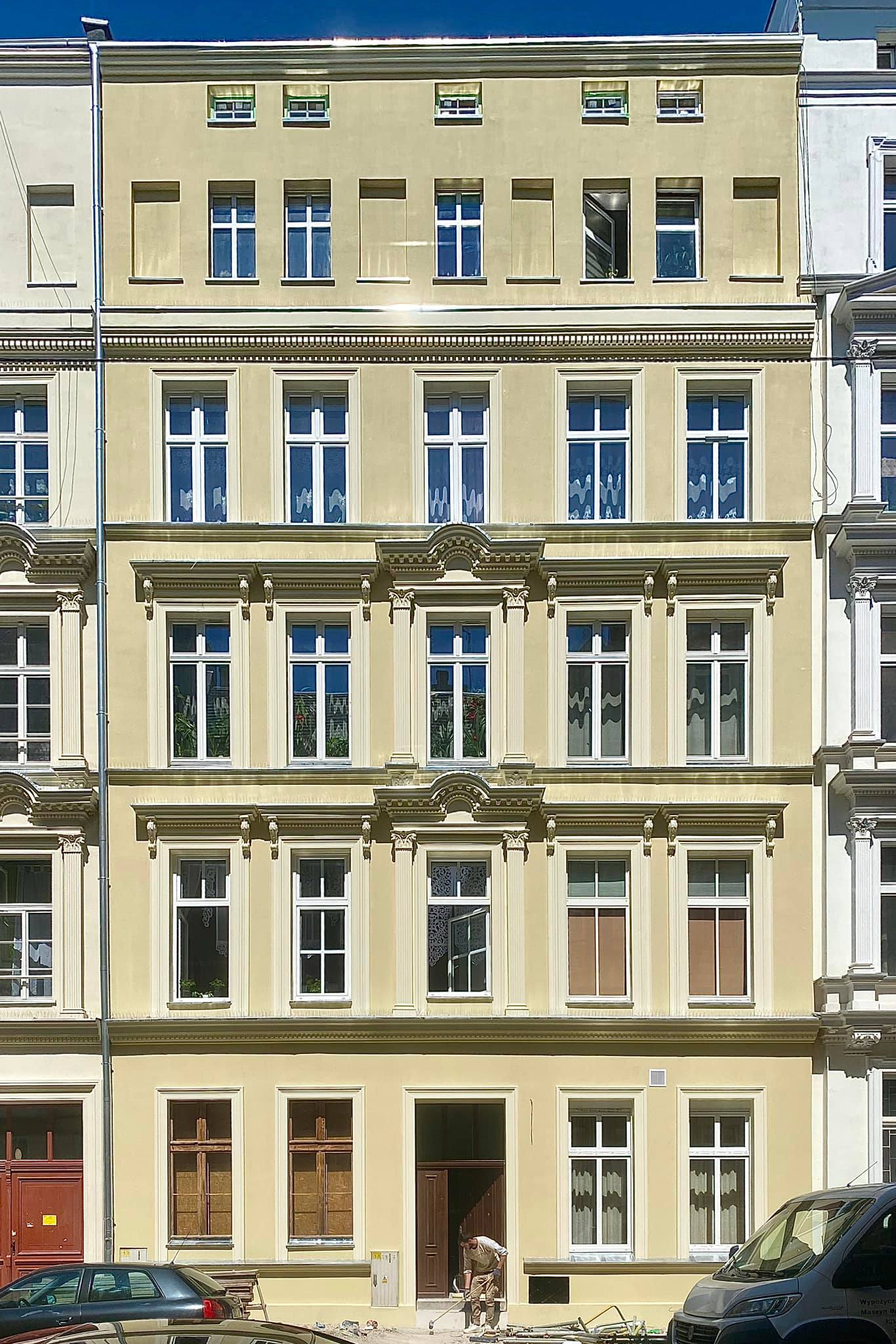 Łukasińskiego 18